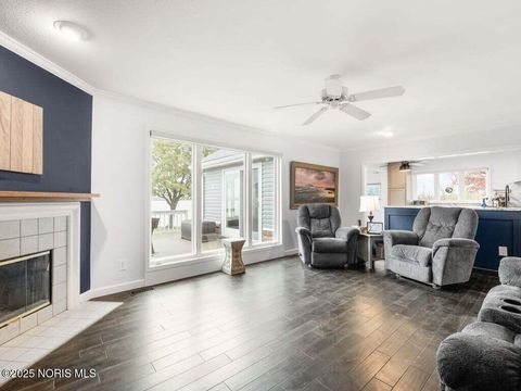 Tiny photo for 4710 305th Street, Toledo, OH 43611 (MLS # 10000898)