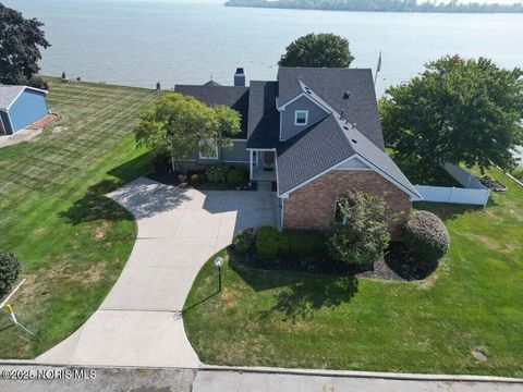 Tiny photo for 4710 305th Street, Toledo, OH 43611 (MLS # 10000898)