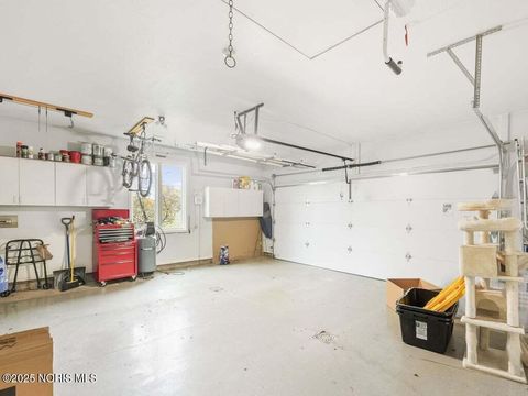 Tiny photo for 4710 305th Street, Toledo, OH 43611 (MLS # 10000898)