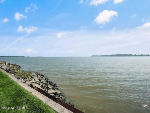 Tiny photo for 4710 305th Street, Toledo, OH 43611 (MLS # 10000898)