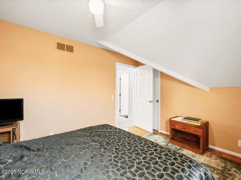 Tiny photo for 4710 305th Street, Toledo, OH 43611 (MLS # 10000898)