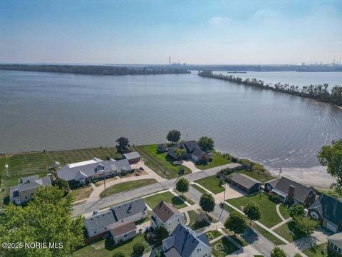 Tiny photo for 4710 305th Street, Toledo, OH 43611 (MLS # 10000898)