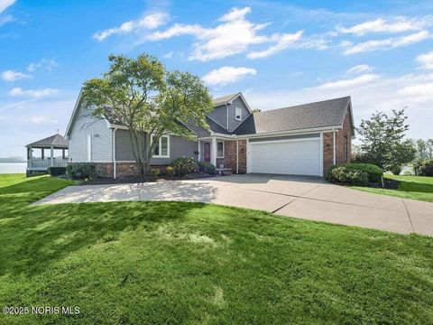 Photo of 4710 305th Street, Toledo, OH 43611 (MLS # 10000898)