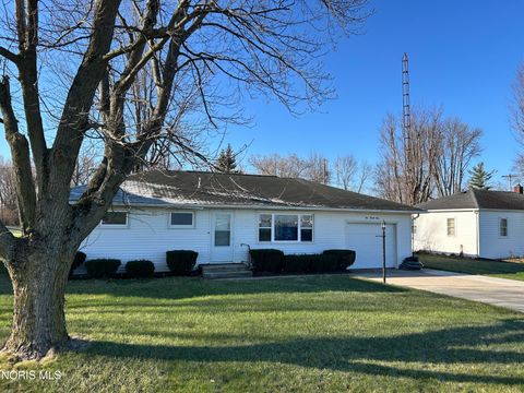 Photo of 423 Joe E Brown Avenue, Holgate, OH 43527 (MLS # 10005551)