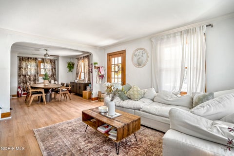 Tiny photo for 922 Farnsworth Road, Waterville, OH 43566 (MLS # 10013915)
