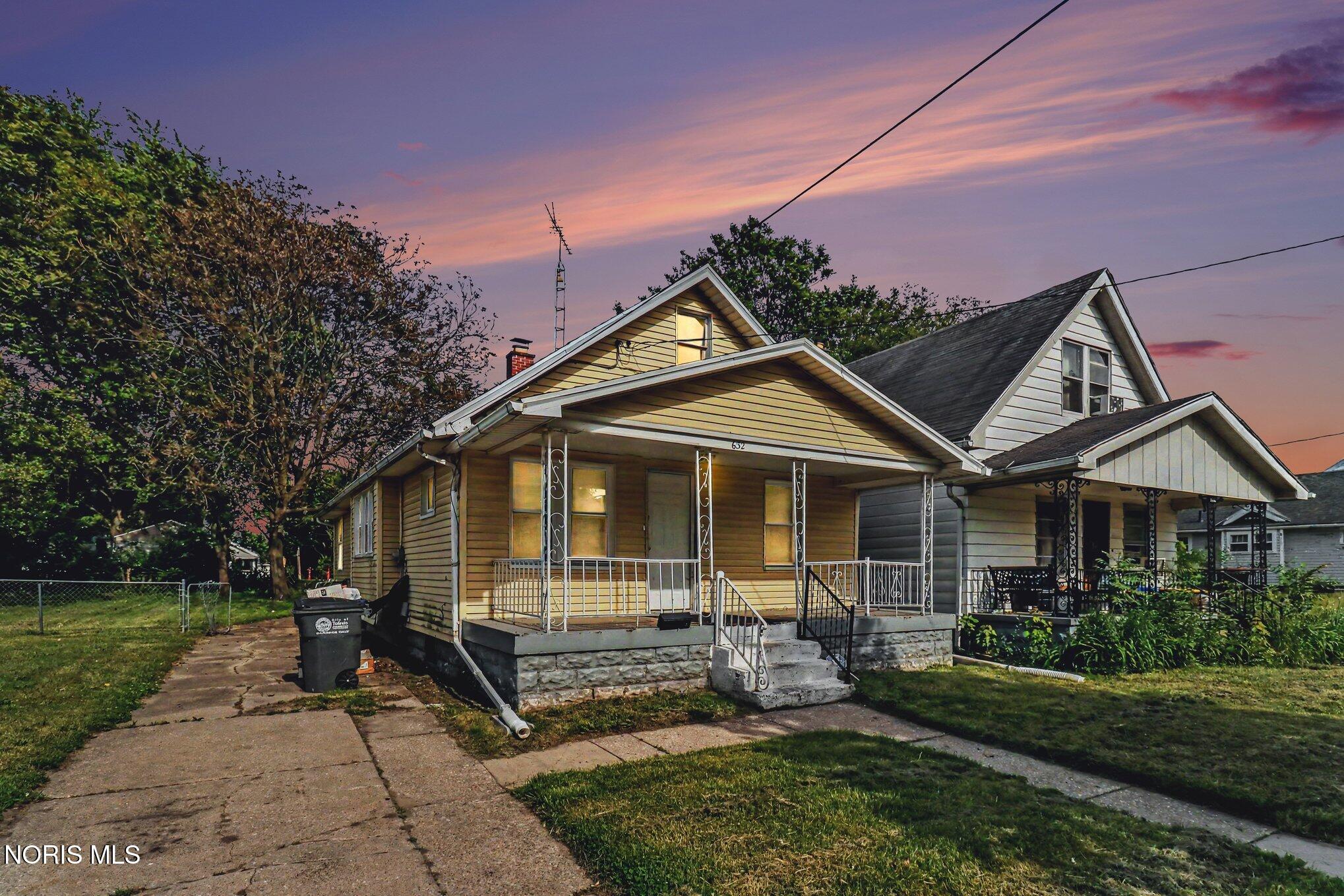 630 Marmion Avenue