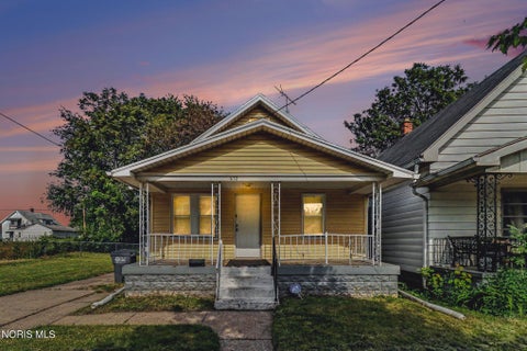 Photo of 630 Marmion Avenue, Toledo, OH 43607 (MLS # 10008563)