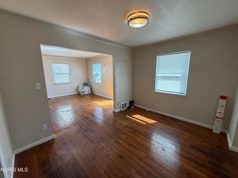 Tiny photo for 2543 Rosedale Avenue, Toledo, OH 43606 (MLS # 10013429)