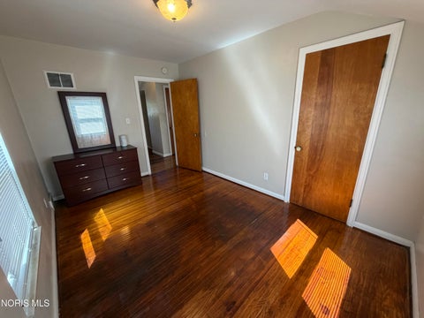 Tiny photo for 2543 Rosedale Avenue, Toledo, OH 43606 (MLS # 10013429)