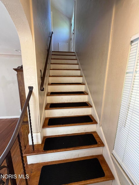 Tiny photo for 2543 Rosedale Avenue, Toledo, OH 43606 (MLS # 10013429)