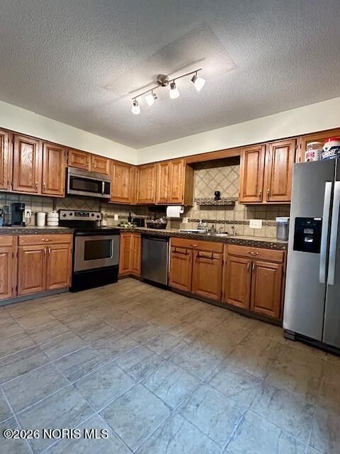 Tiny photo for 1562 Saddlebrook Court # B, Toledo, OH 43615 (MLS # 10003952)