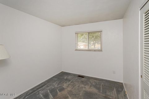 Tiny photo for 2342 Dellwood Drive, Toledo, OH 43613 (MLS # 10008172)