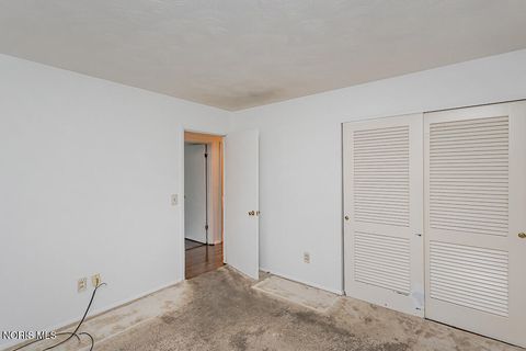 Tiny photo for 2342 Dellwood Drive, Toledo, OH 43613 (MLS # 10008172)