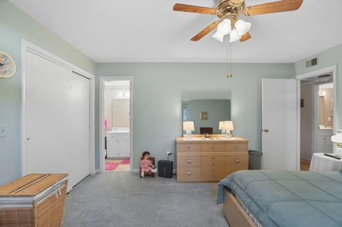 Tiny photo for 435 Park Avenue #Apt 101, Fostoria, OH 44830 (MLS # 10000016)