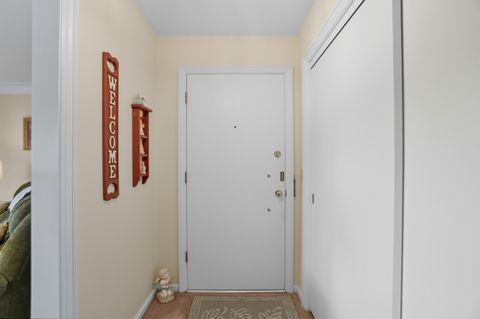 Tiny photo for 435 Park Avenue #Apt 101, Fostoria, OH 44830 (MLS # 10000016)