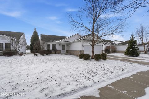 Tiny photo for 759 Greystone Drive, Bowling Green, OH 43402 (MLS # 10002665)