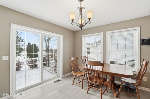 Tiny photo for 759 Greystone Drive, Bowling Green, OH 43402 (MLS # 10002665)