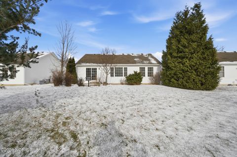 Tiny photo for 759 Greystone Drive, Bowling Green, OH 43402 (MLS # 10002665)