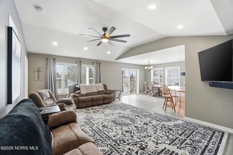 Tiny photo for 759 Greystone Drive, Bowling Green, OH 43402 (MLS # 10002665)