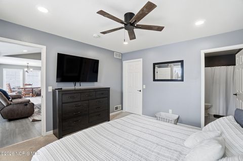 Tiny photo for 759 Greystone Drive, Bowling Green, OH 43402 (MLS # 10002665)