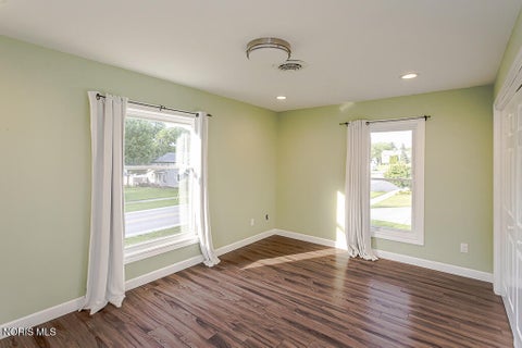 Tiny photo for 24269 W Second Street, Grand Rapids, OH 43522 (MLS # 10009500)