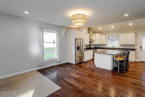 Tiny photo for 24269 W Second Street, Grand Rapids, OH 43522 (MLS # 10009500)