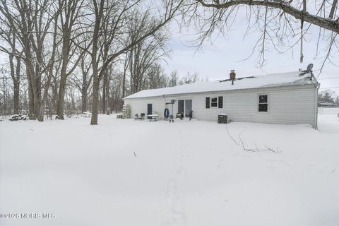 Tiny photo for 28262 Brookside Lane, Millbury, OH 43447 (MLS # 10003680)
