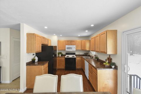 Tiny photo for 28262 Brookside Lane, Millbury, OH 43447 (MLS # 10003680)