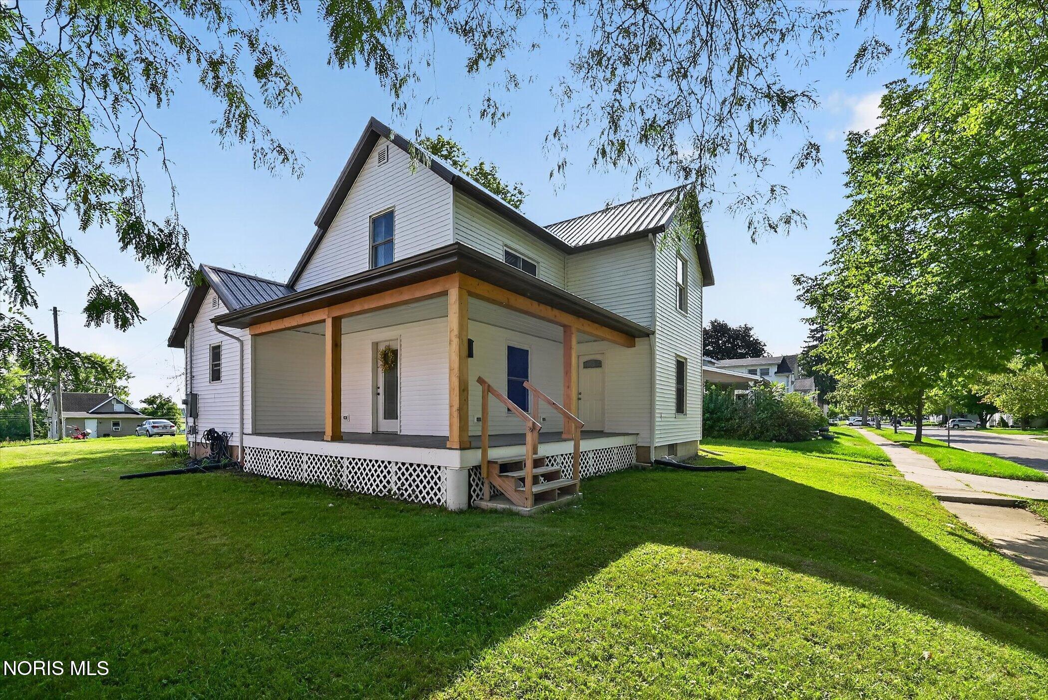 609 Strong Street