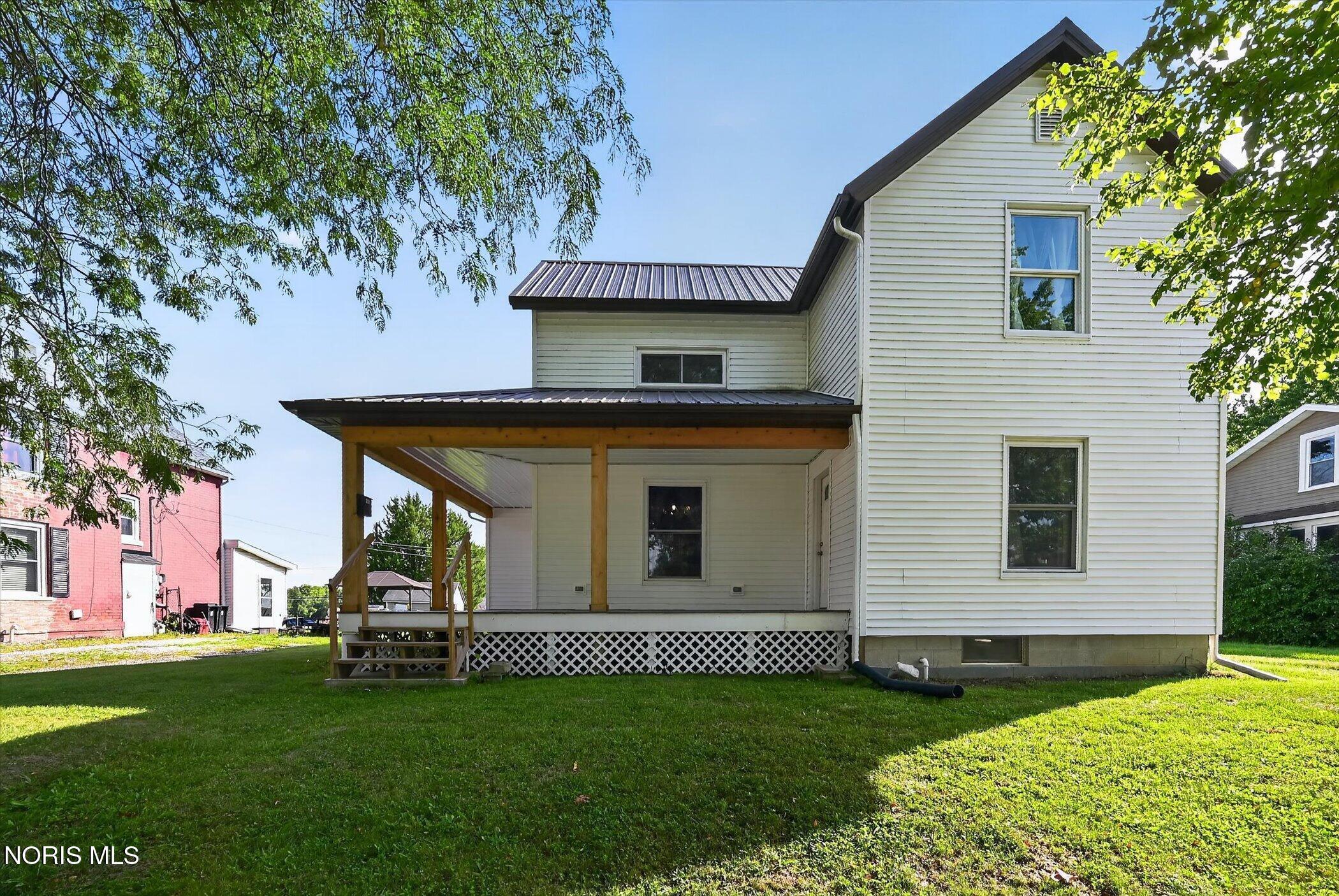 609 Strong Street