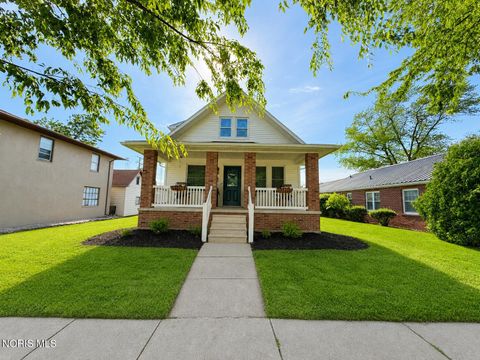 Photo of 205 Vine Street, Archbold, OH 43502 (MLS # 10008008)