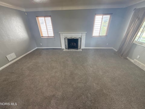 Tiny photo for 233 Majestic Drive, Toledo, OH 43608 (MLS # 10009915)