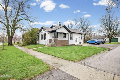 125 W Mcpherson Avenue Findlay OH 45840