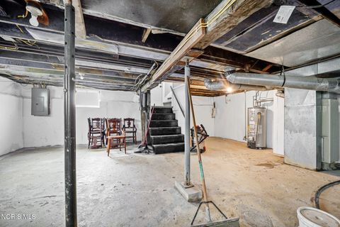 Tiny photo for 125 W Mcpherson Avenue, Findlay, OH 45840 (MLS # 10005899)