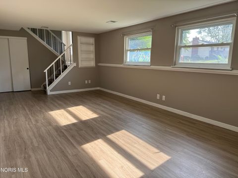 Tiny photo for 2605 Eton Place, Findlay, OH 45840 (MLS # 10004573)