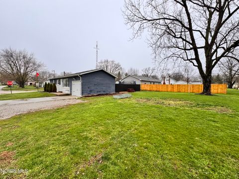 Tiny photo for 916 Navarre Avenue, Bryan, OH 43506 (MLS # 10005868)