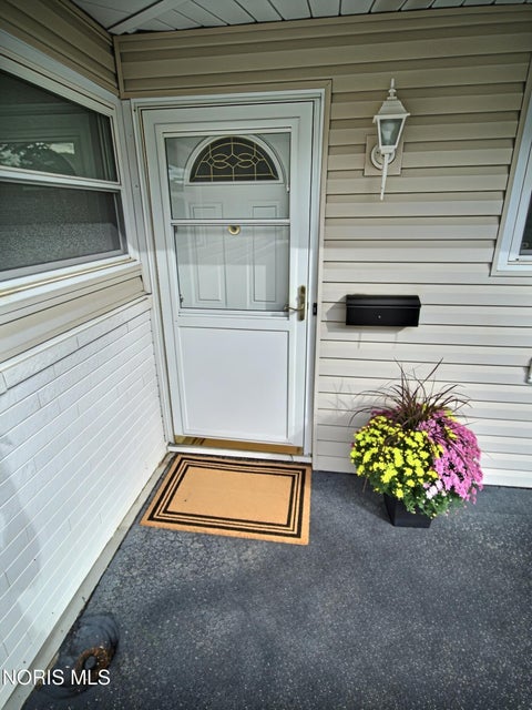 Tiny photo for 4723 Oak Glen Drive, Toledo, OH 43613 (MLS # 10013978)