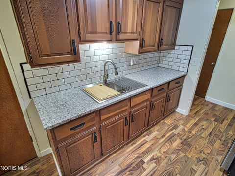 Tiny photo for 4723 Oak Glen Drive, Toledo, OH 43613 (MLS # 10013978)