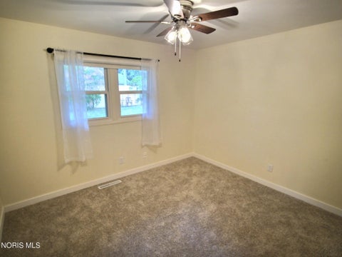 Tiny photo for 4723 Oak Glen Drive, Toledo, OH 43613 (MLS # 10013978)