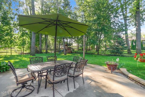 Tiny photo for 7901 Chestnut Ridge, Maumee, OH 43537 (MLS # 10008410)