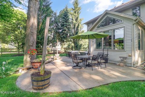 Tiny photo for 7901 Chestnut Ridge, Maumee, OH 43537 (MLS # 10008410)