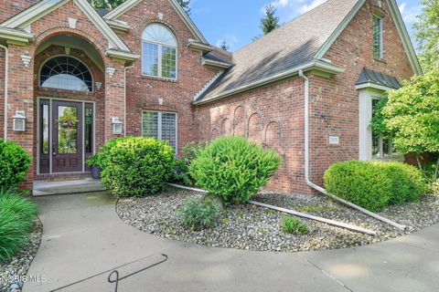 Tiny photo for 7901 Chestnut Ridge, Maumee, OH 43537 (MLS # 10008410)