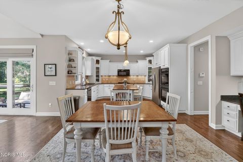 Tiny photo for 7901 Chestnut Ridge, Maumee, OH 43537 (MLS # 10008410)