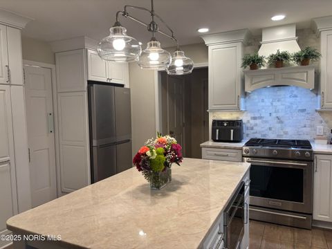 Tiny photo for 630 Anastasia Court, Holland, OH 43528 (MLS # 10001688)