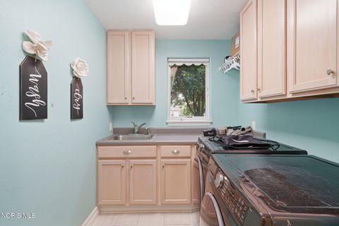 Tiny photo for 456 Strathaven Drive, Findlay, OH 45840 (MLS # 10009748)