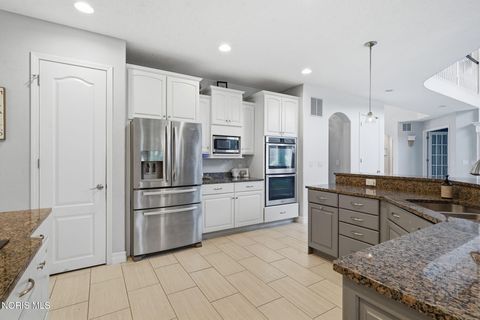 Tiny photo for 456 Strathaven Drive, Findlay, OH 45840 (MLS # 10009748)