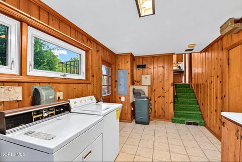 Tiny photo for 3226 Hargo Road, Toledo, OH 43606 (MLS # 10014217)