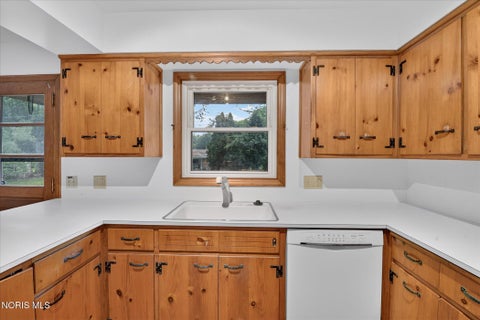 Tiny photo for 3226 Hargo Road, Toledo, OH 43606 (MLS # 10014217)