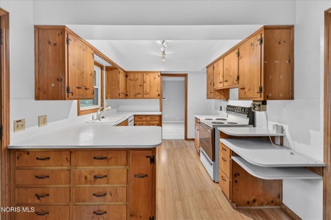 Tiny photo for 3226 Hargo Road, Toledo, OH 43606 (MLS # 10014217)