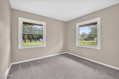 Tiny photo for 3226 Hargo Road, Toledo, OH 43606 (MLS # 10014217)